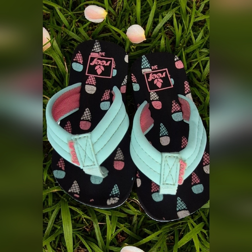 Reef Kids Ice Cream Flip Flops - Black and Mint